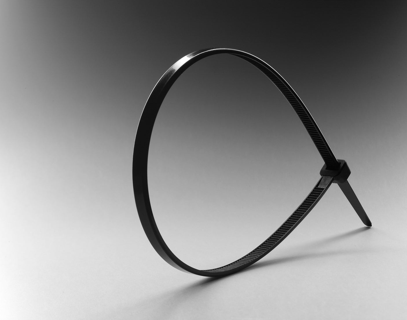 CABLE TIE